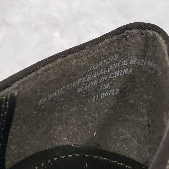 Liz Clairborne Women Vintage Pumped Heels Slip On Tweed Gray Size 7M - Picture 2 of 8